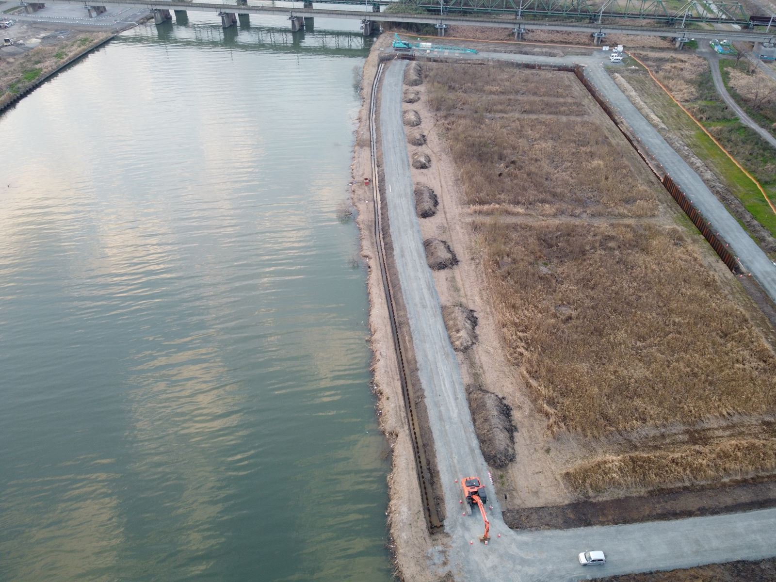 遠賀川垣生地区中流浸透対策工事